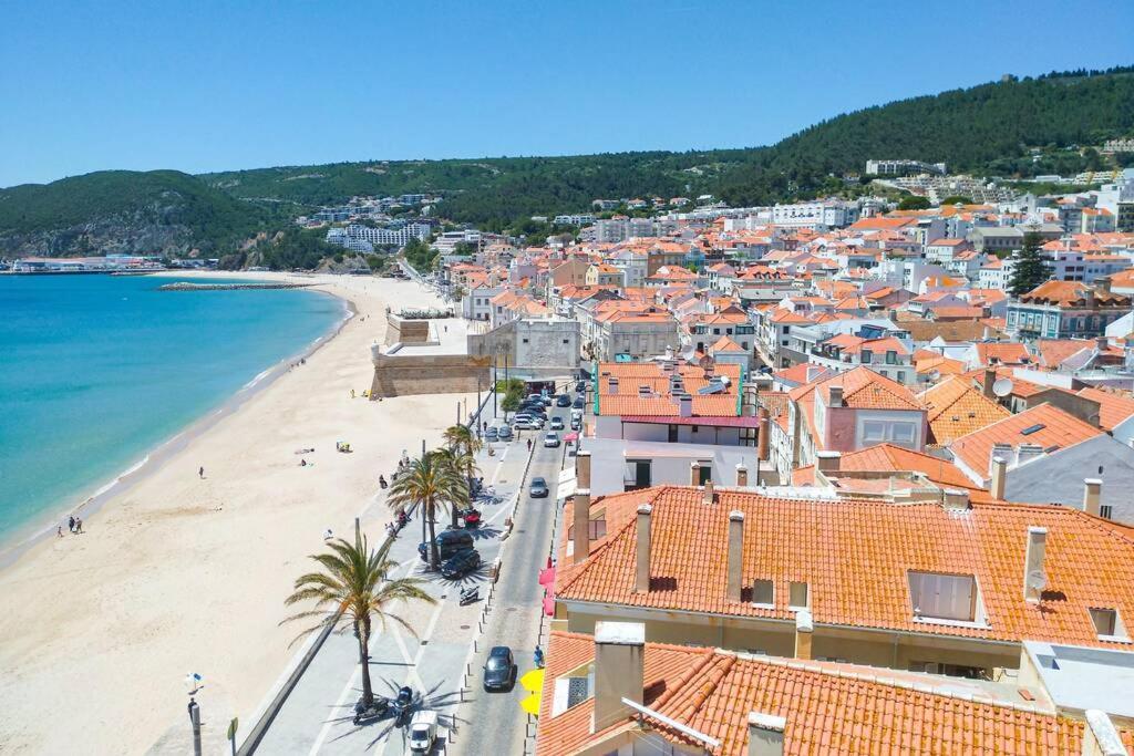 Estudio Vista Mar Com A/C E Acesso Privado A Praia Appartement Sesimbra Buitenkant foto